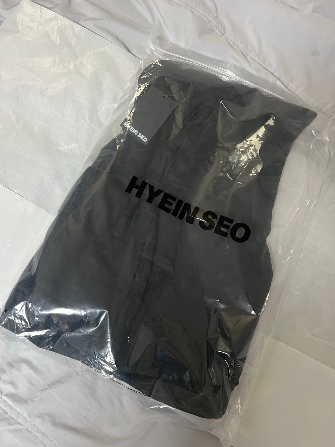 (새상품) 혜인서 드레이퍼리 백팩25ss 상품이미지1