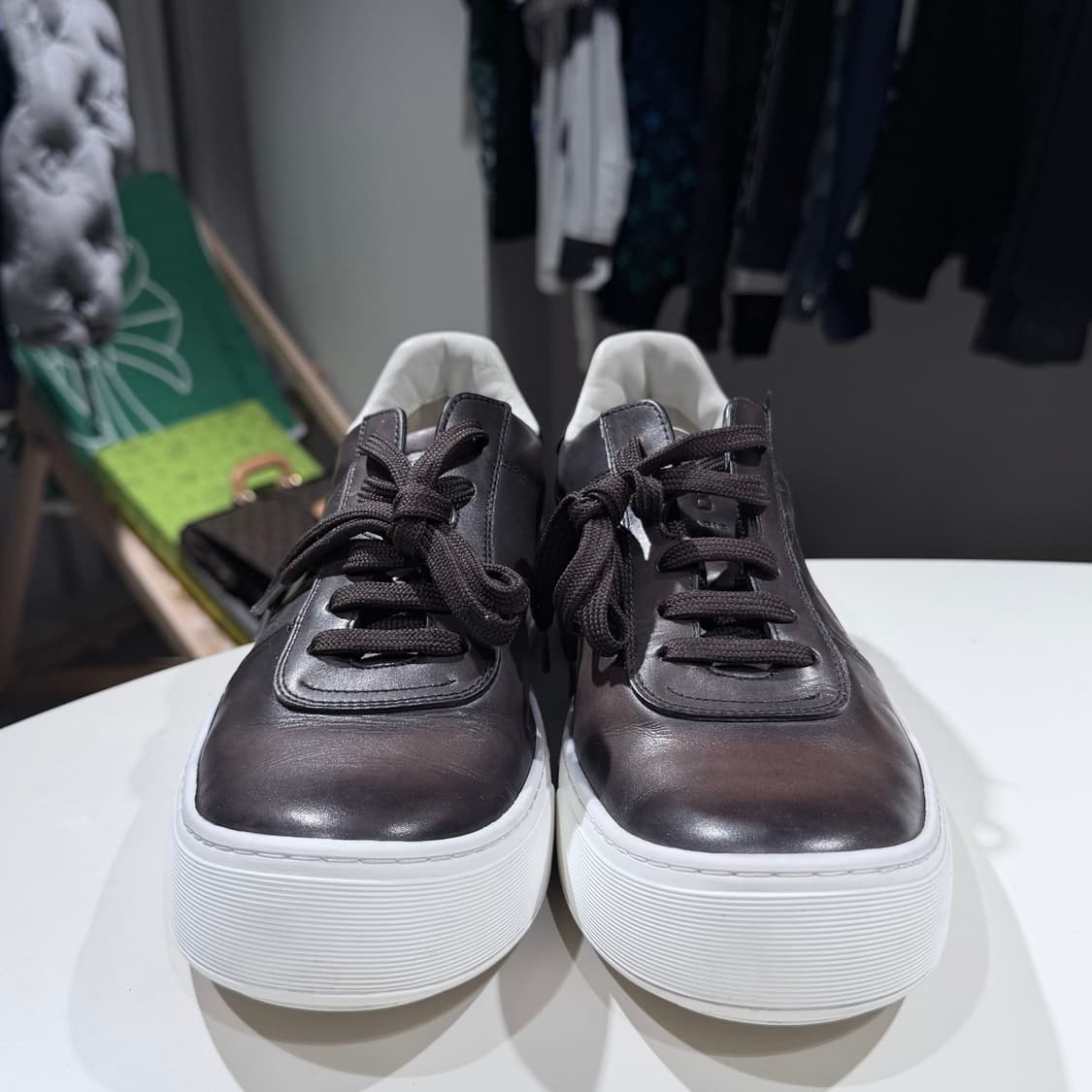 (A/8) / 벨루티 플레이그라운드 레더 가죽 로우탑 스니커즈 신발 상품이미지2