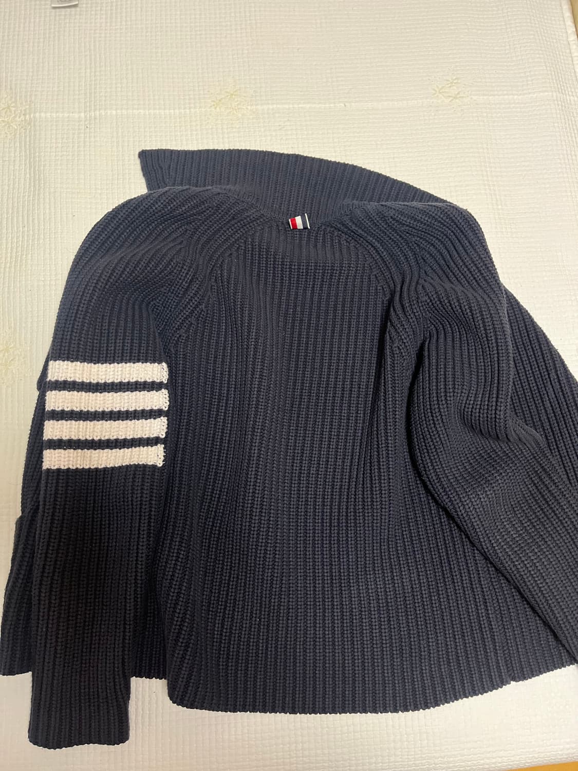 정품 톰브라운 가디건 집업 상품이미지2