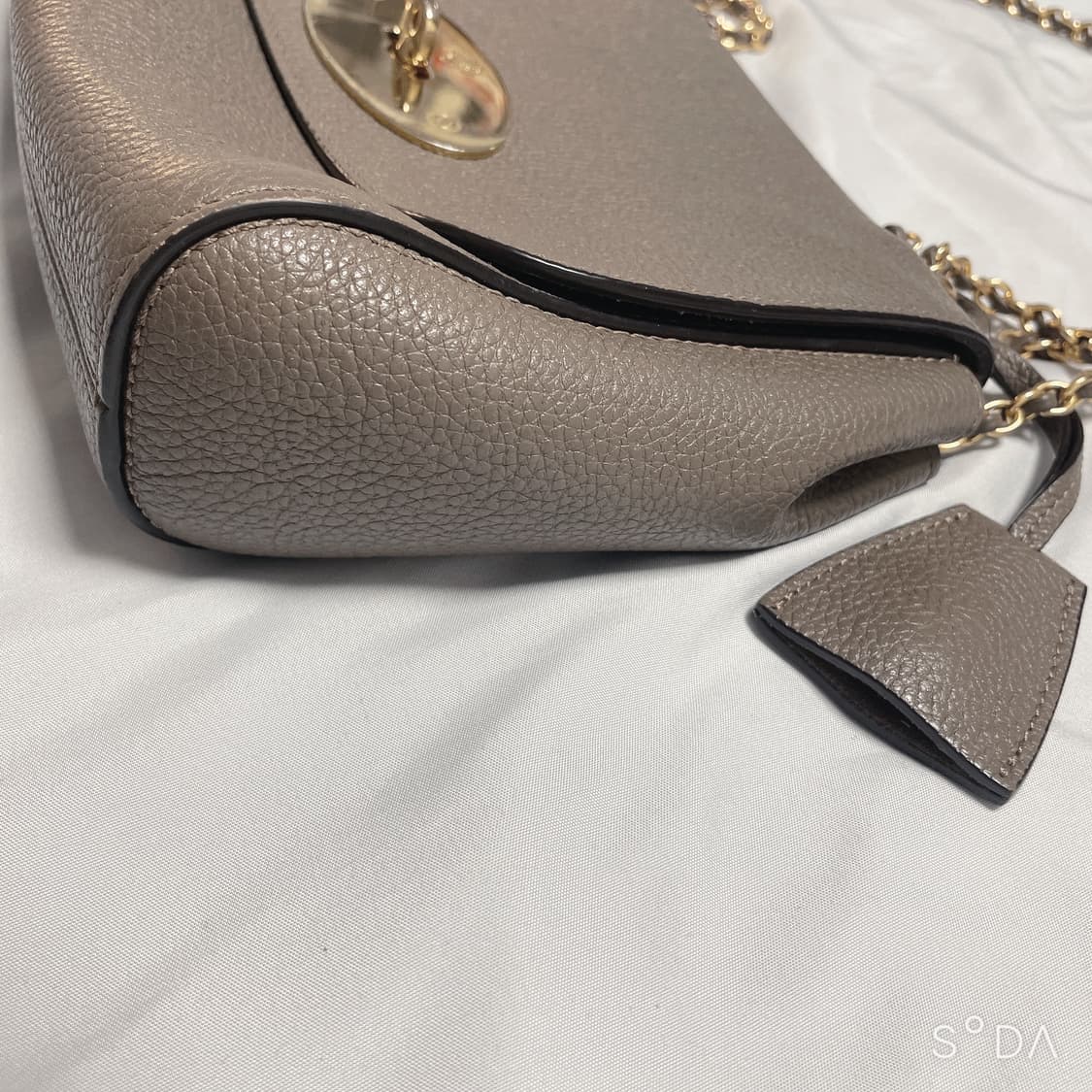 멀버리 미니 체인 크로스백 상품이미지5