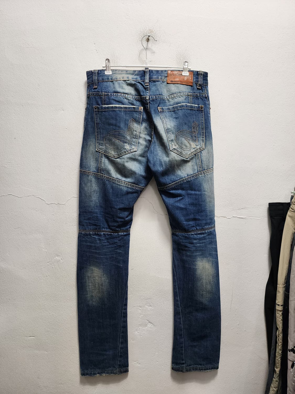 디스퀘어드2 데미지 워싱 청바지 상품이미지2