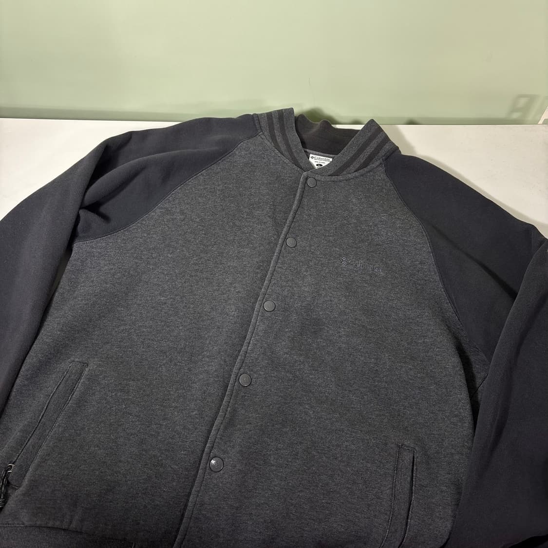 L 컬럼비아 그레이 오버핏 안감기모 코튼 바시티자켓 상품이미지1
