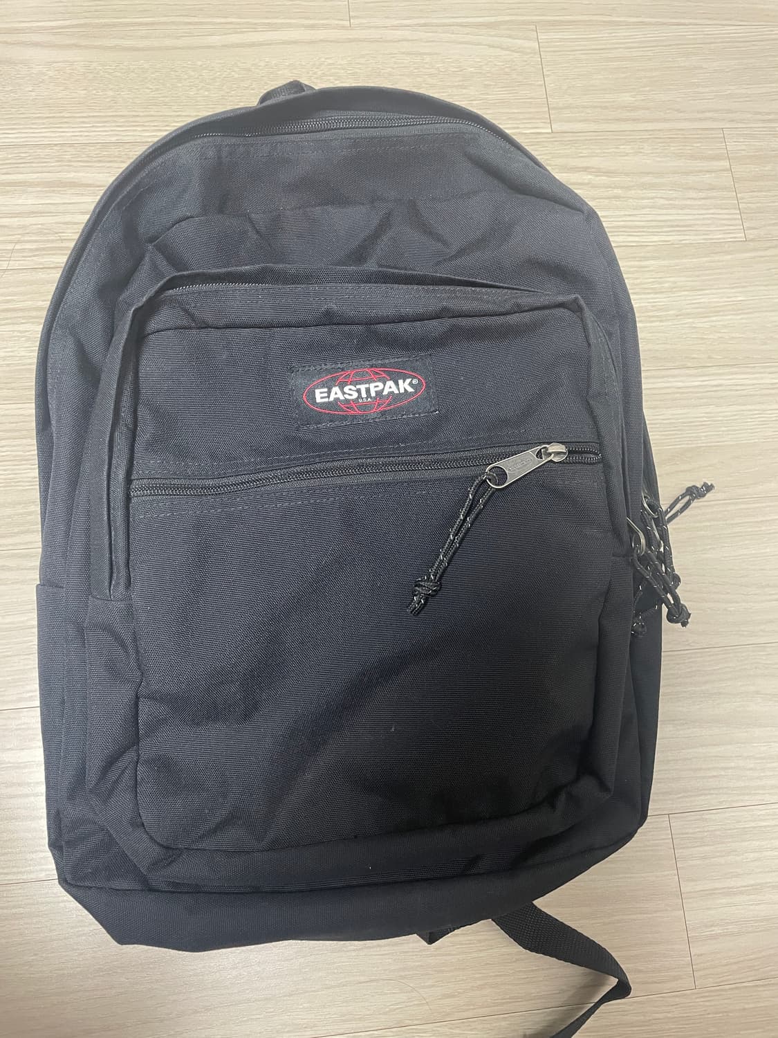 이스트팩 백팩 상품이미지1