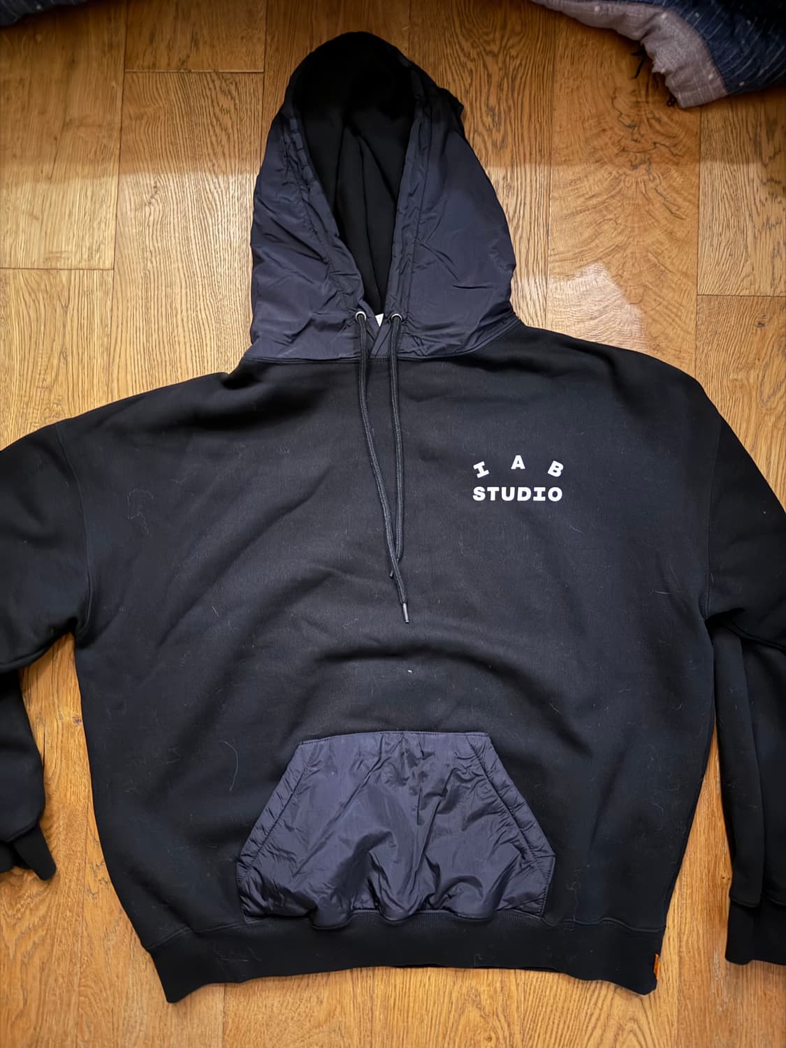 IAB후드티 상품이미지1