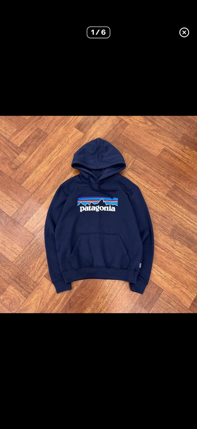 파타고니아 네이비 후드티 상품이미지1