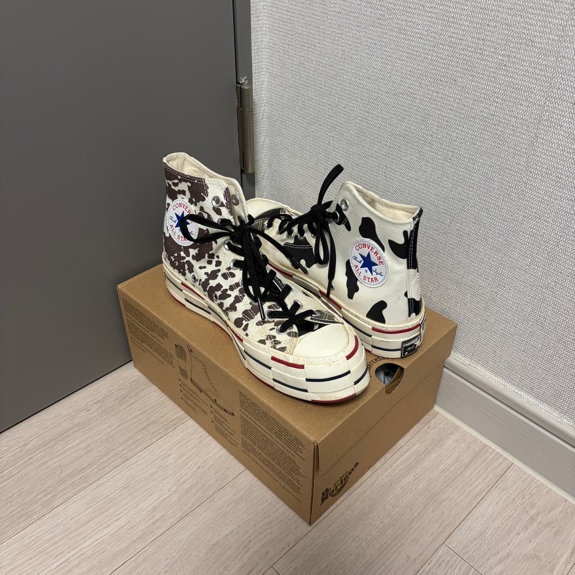 컨버스 x 브레인 데드 척 70 하이 에그렛 상품이미지2