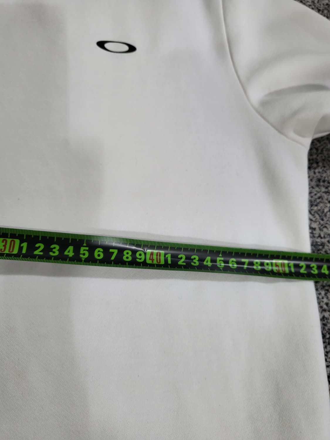 오클리 화이트 맨투맨 상품이미지6