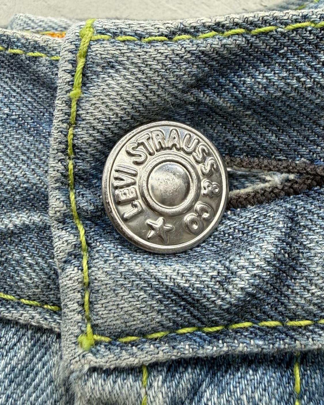 리바이스 901 프린티드 데님 팬츠 상품이미지3