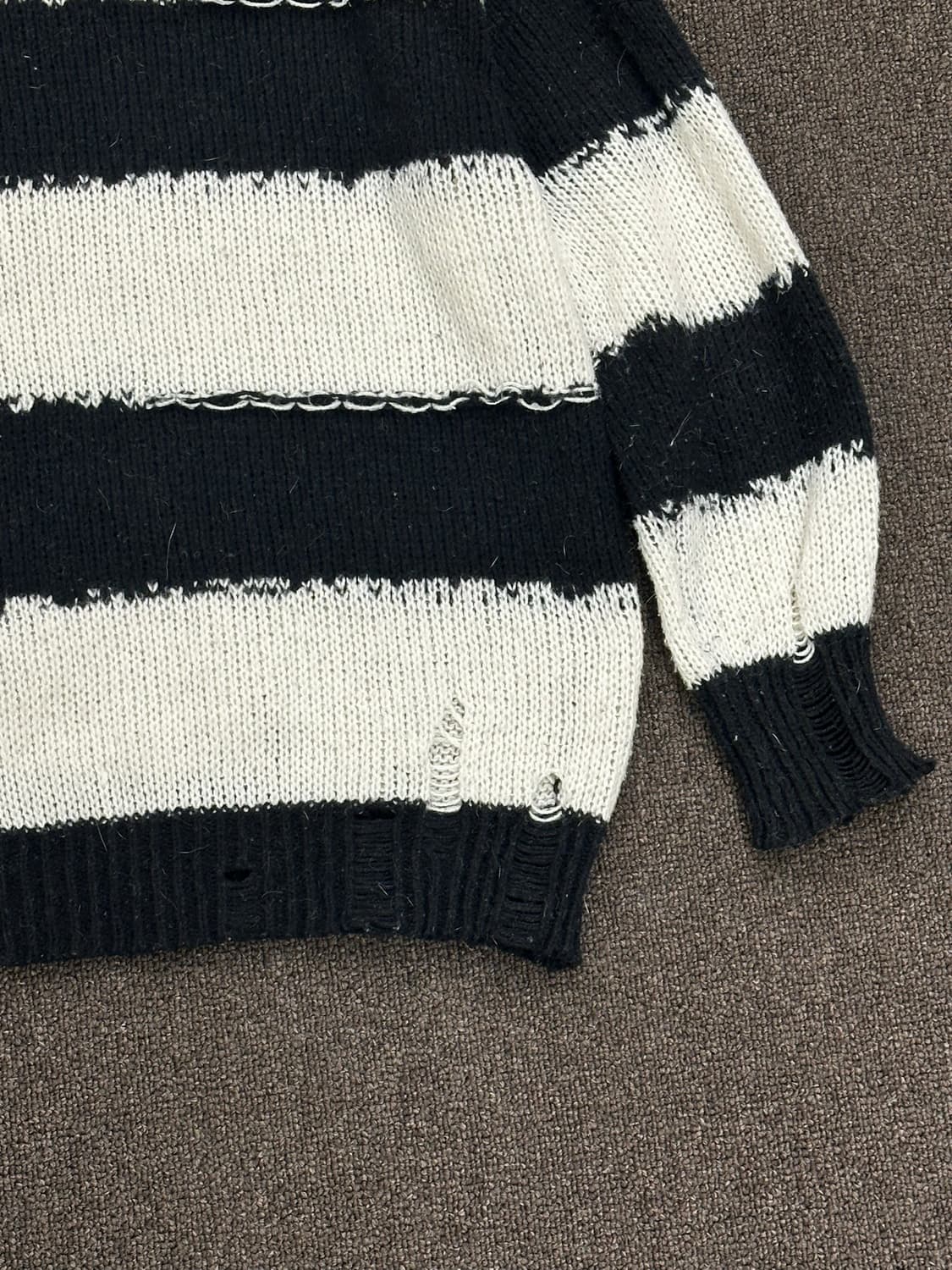 OS)Japanese vintage 여성 데미지 단가라 니트 스웨터 상품이미지4