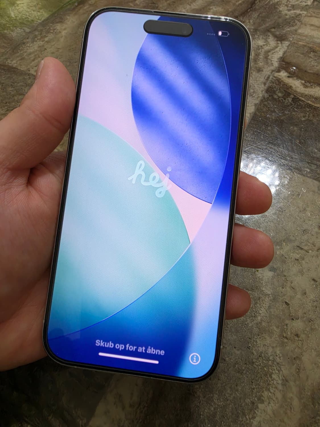 아이폰 15PRO 실버 256GB + 케이스티파이 상품이미지1