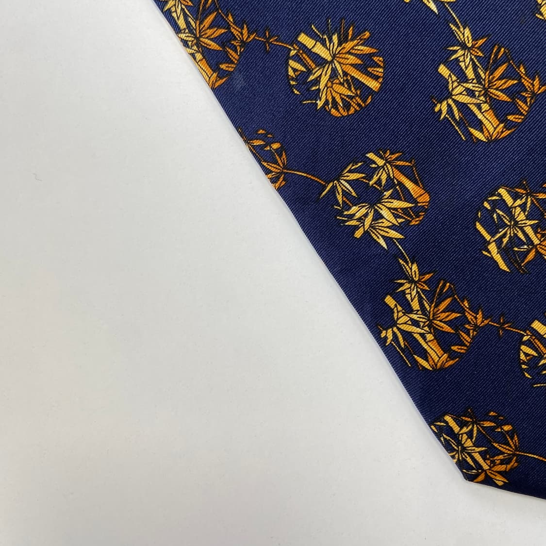 크리스찬 디올(Dior) 명품 정품 넥타이 상품이미지8