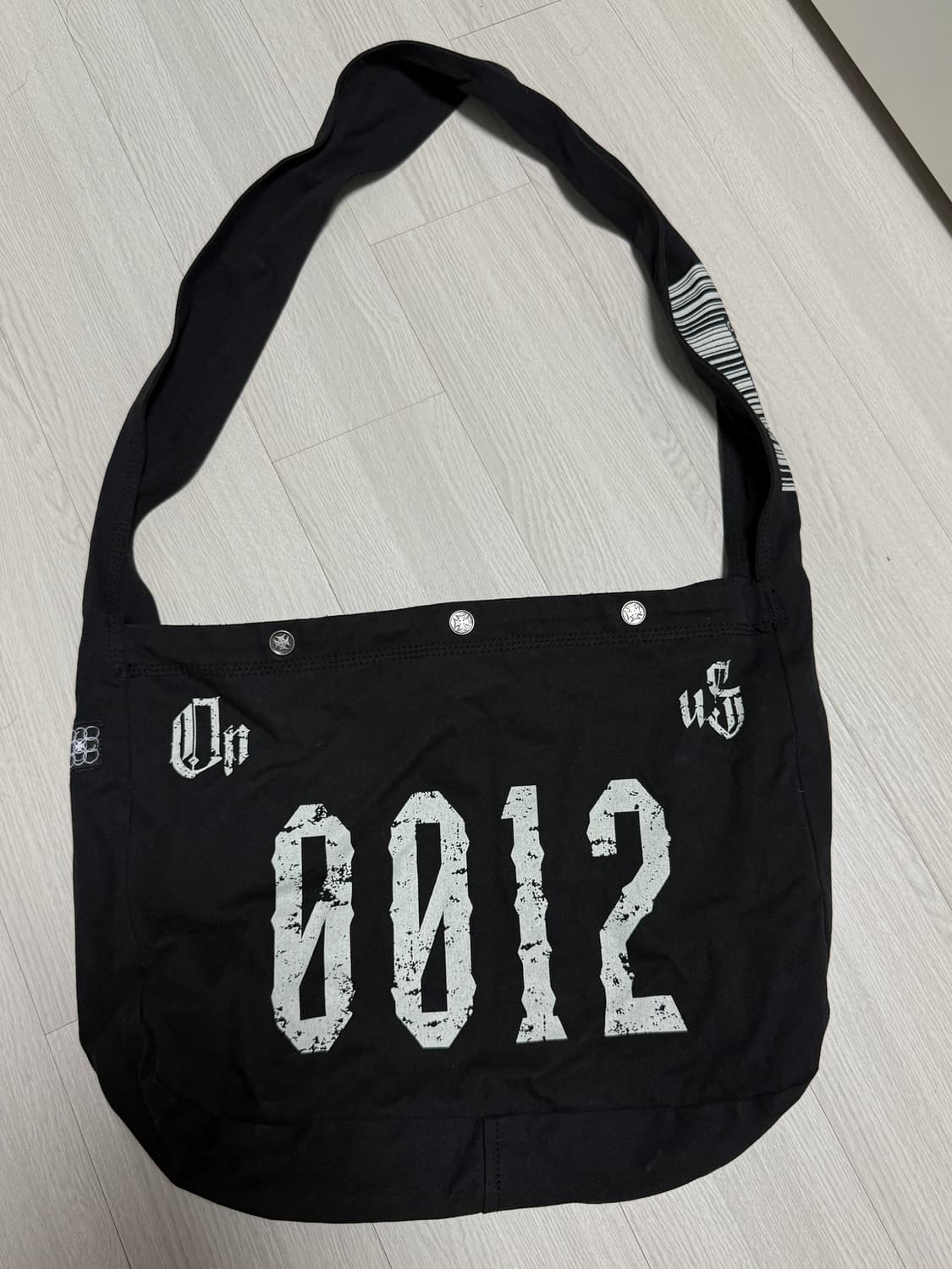 OPUS 0012 Op. 10 BLESS CROSS BAG BLACK 상품이미지2