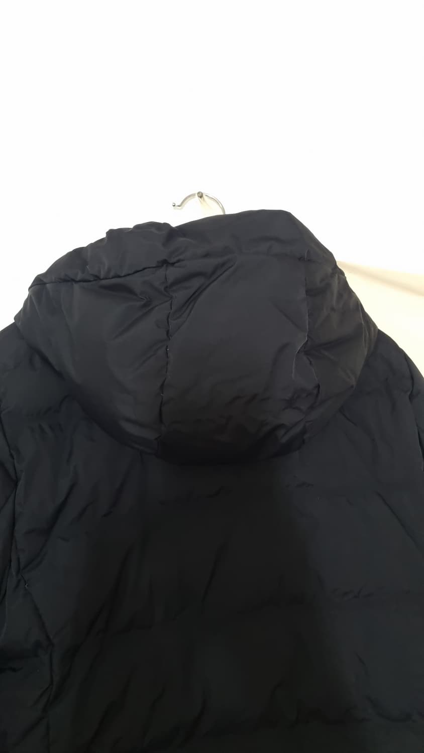 유니클로 심리스 다운 패딩 코트 상품이미지6