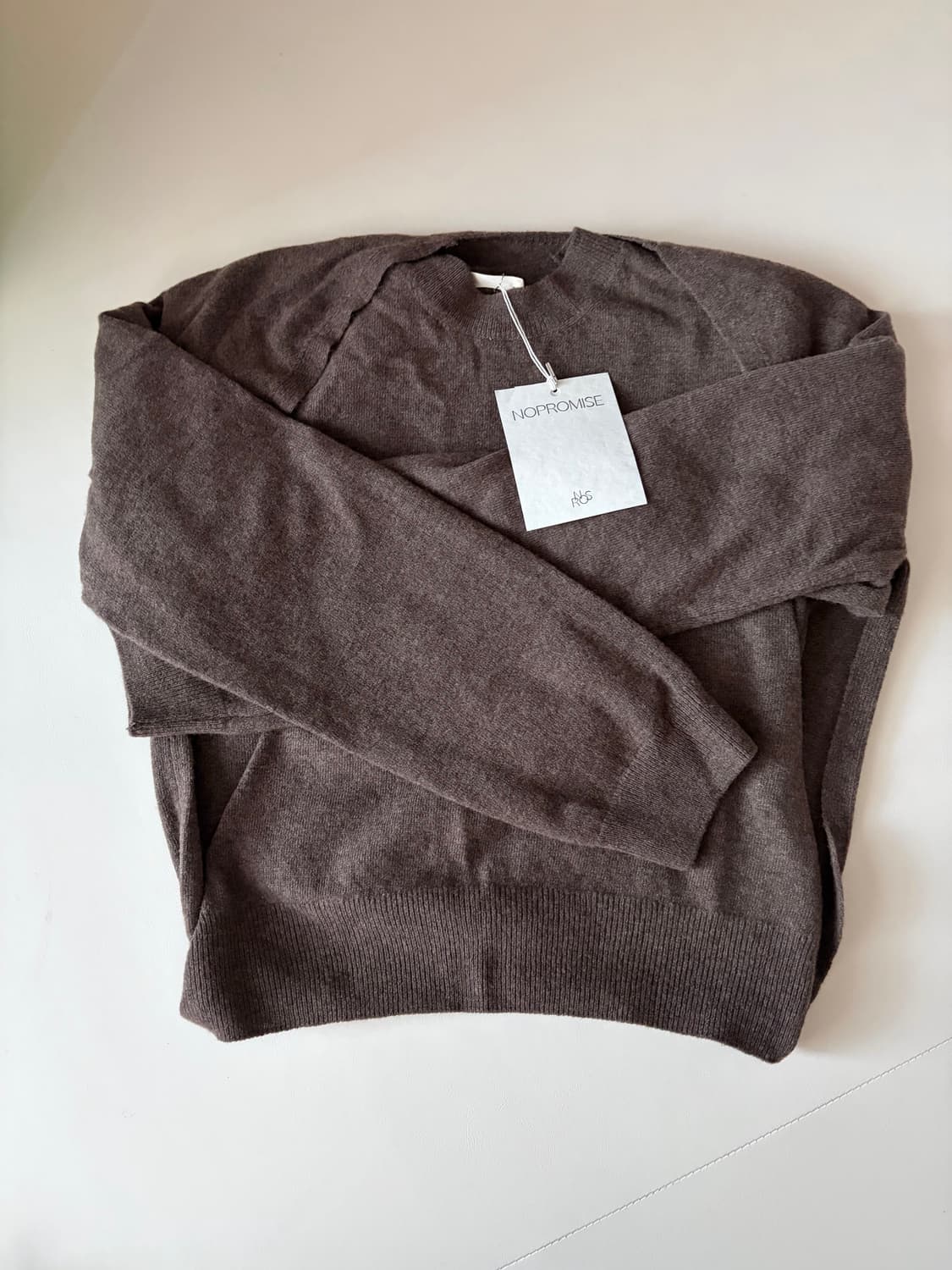 노프라미스 캐시미어 니트 세트 (브라운) 상품이미지1