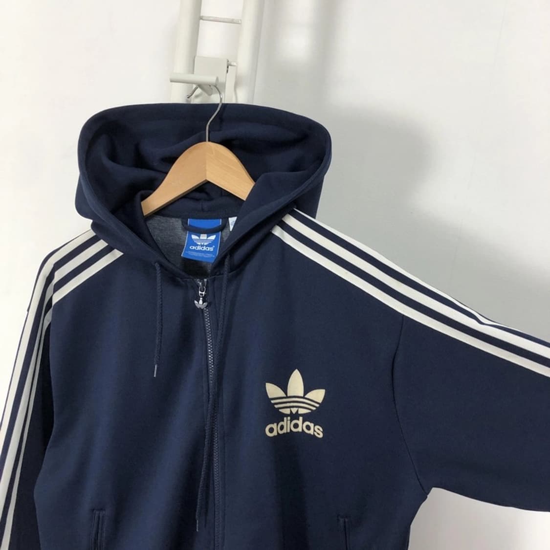 아디다스 정품 크롭 3stripes 후드 져지 상품이미지4