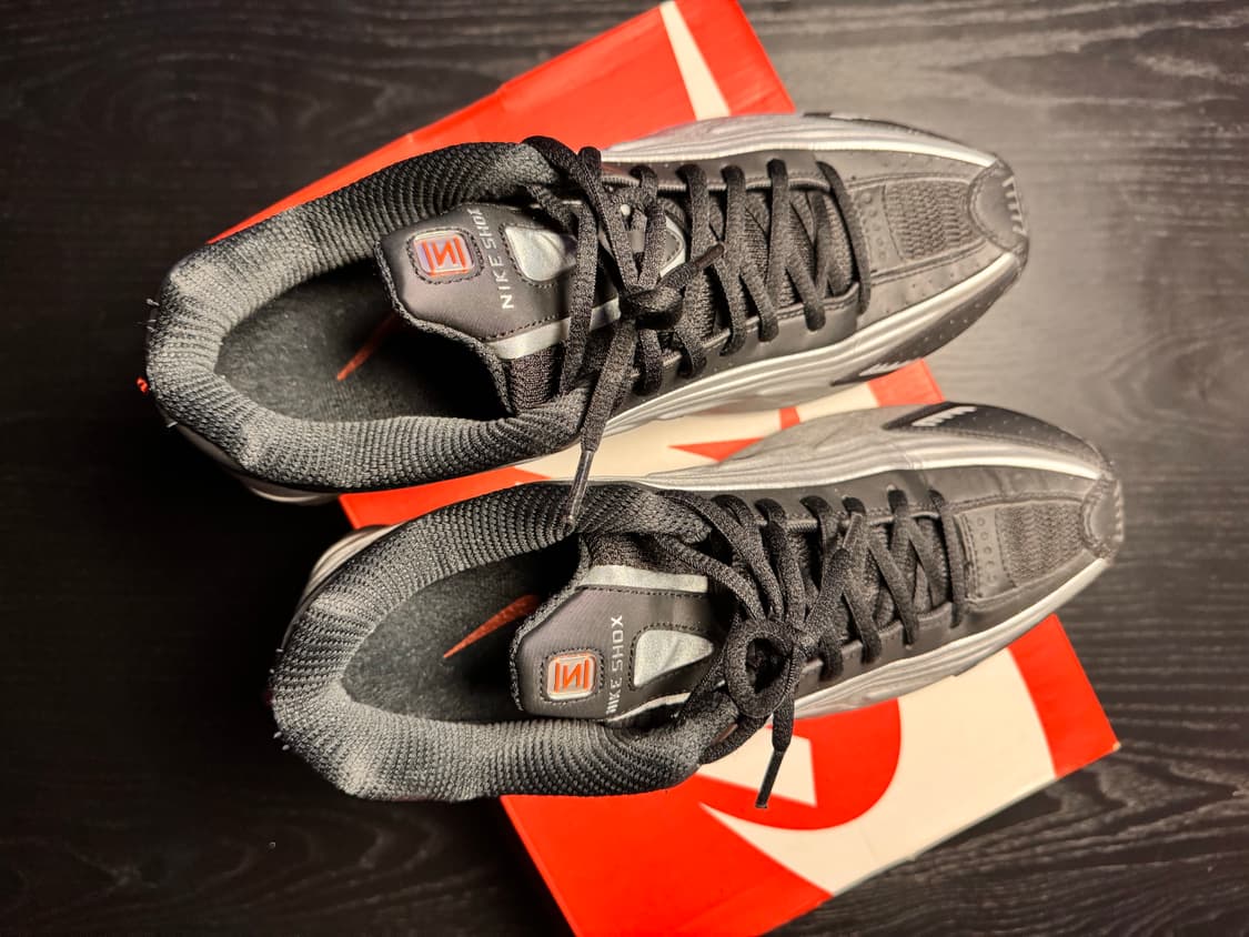 나이키 샥스 R4 메탈릭실버 레드 290 상품이미지4