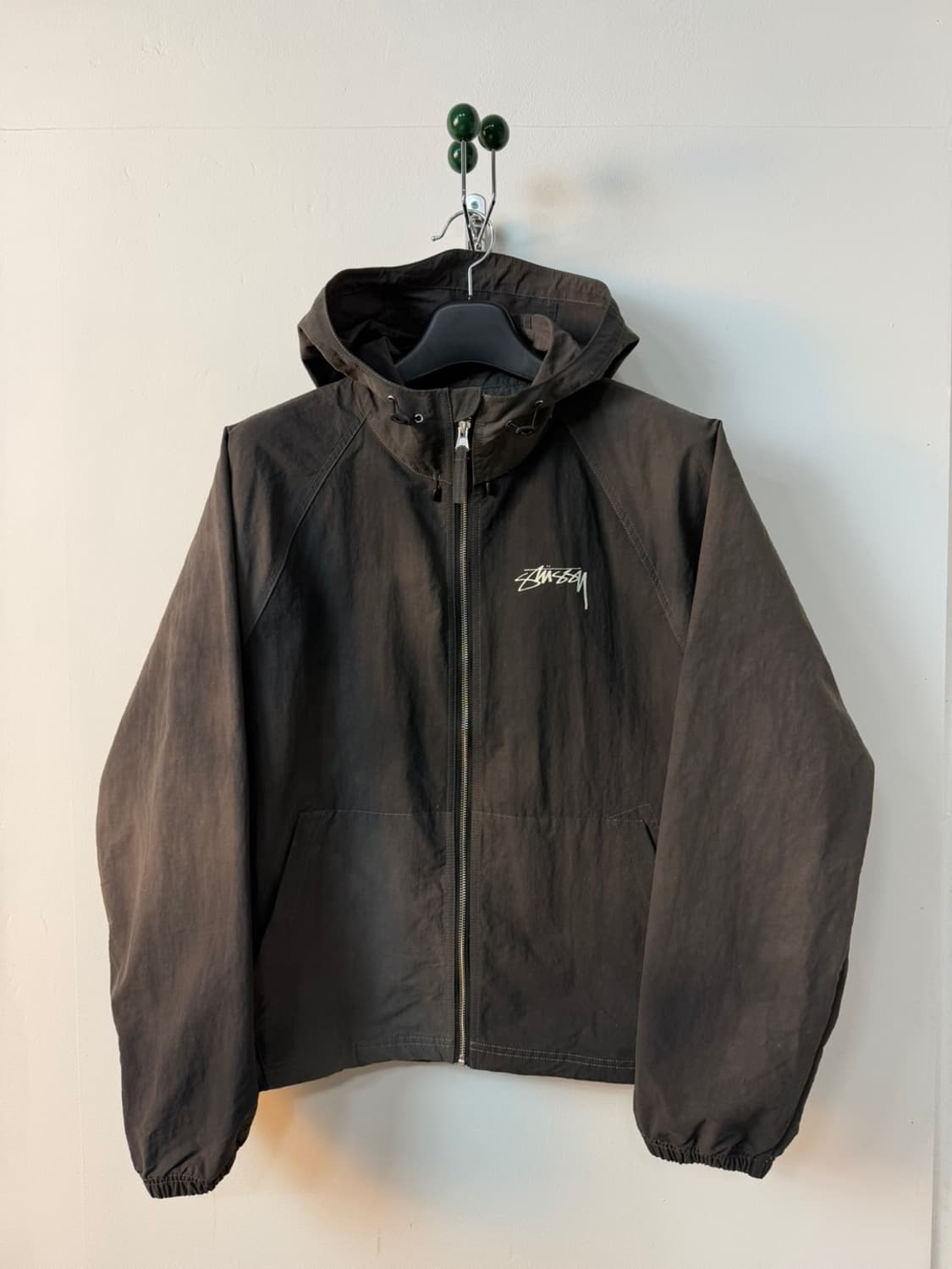 스투시 웨이브 다이 비치 쉘 자켓  상품이미지2