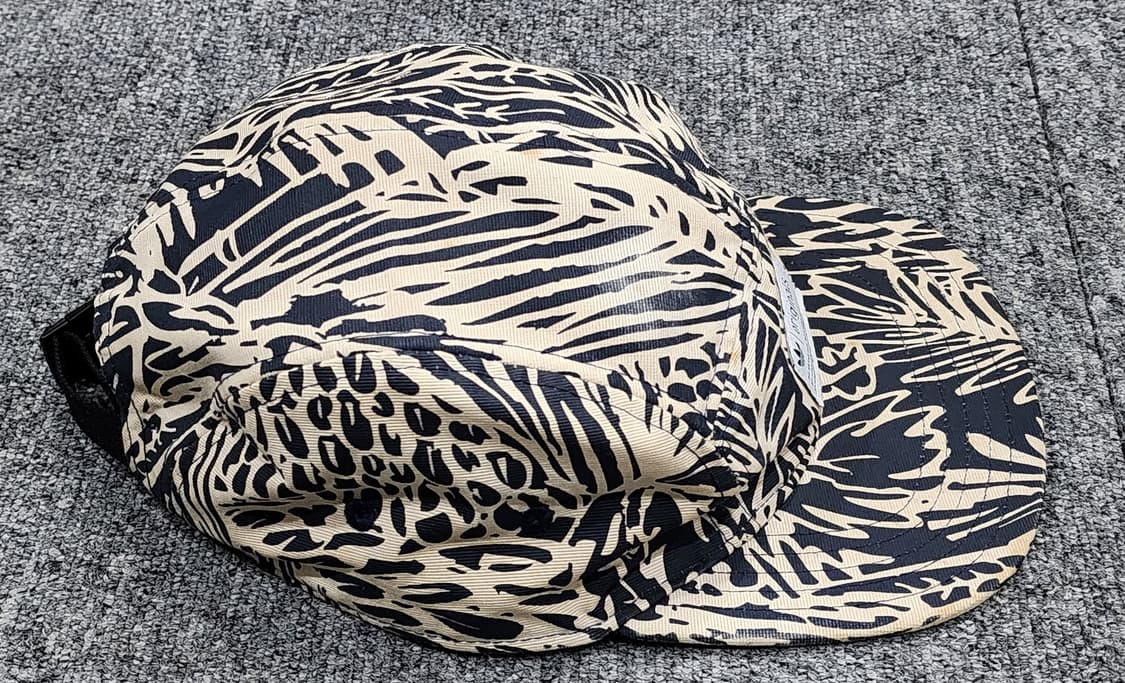 아디다스 오리지널스 지브라 패턴 캠프캡 모자 상품이미지3