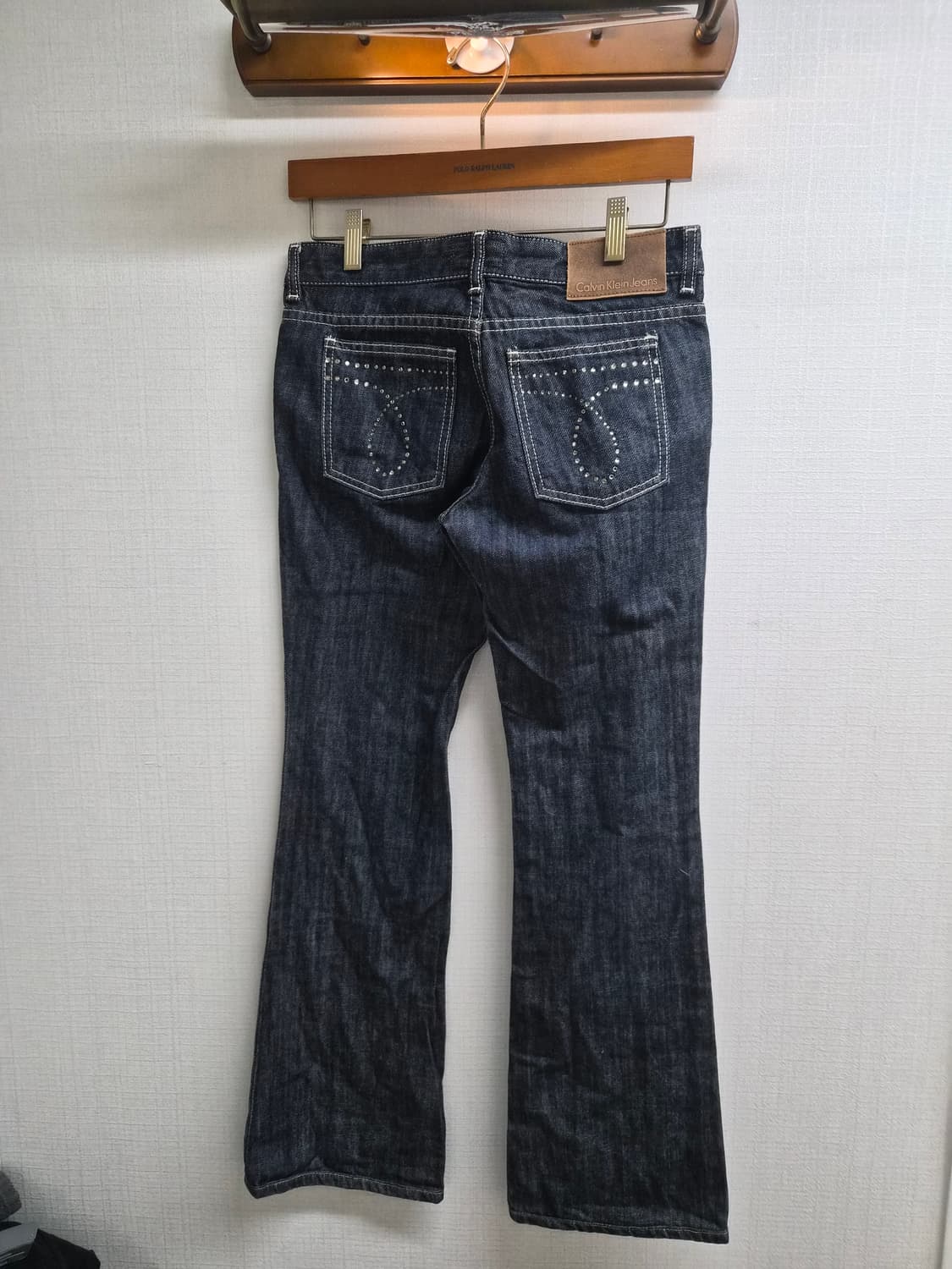 28) 캘빈클라인진 CKJ 부츠컷 비즈 데님 팝니다 상품이미지1