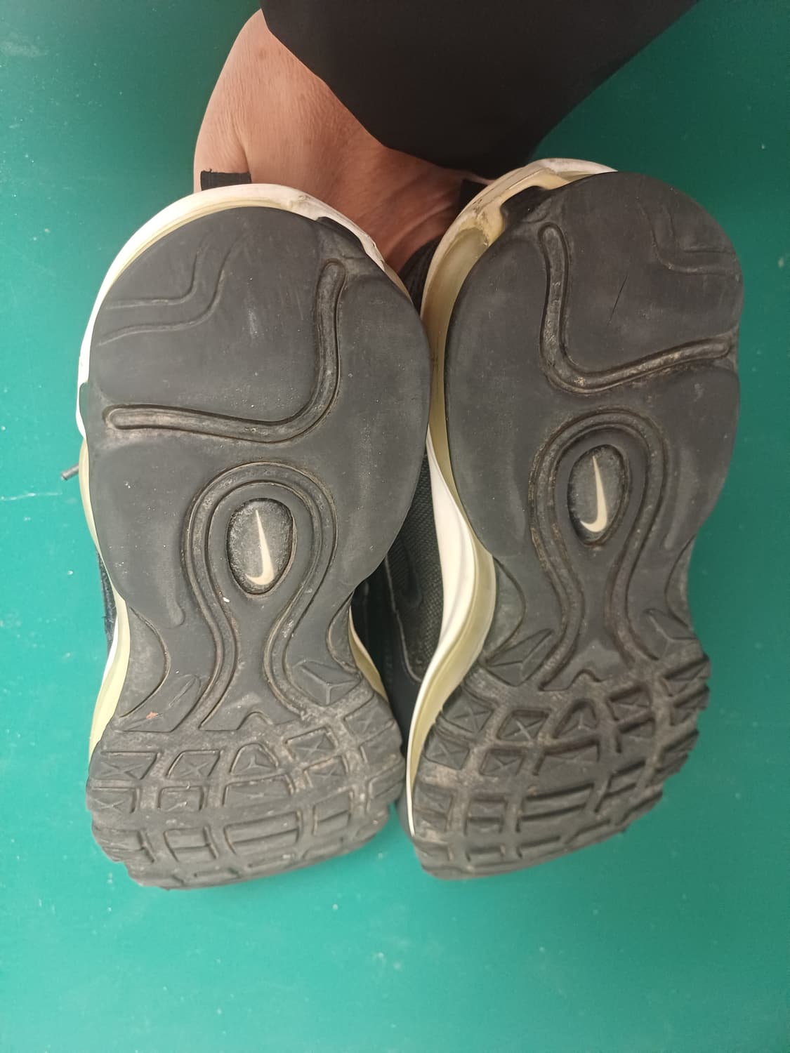 나이키 에어맥스 97 트리플 블랙 (235mm) 상품이미지6