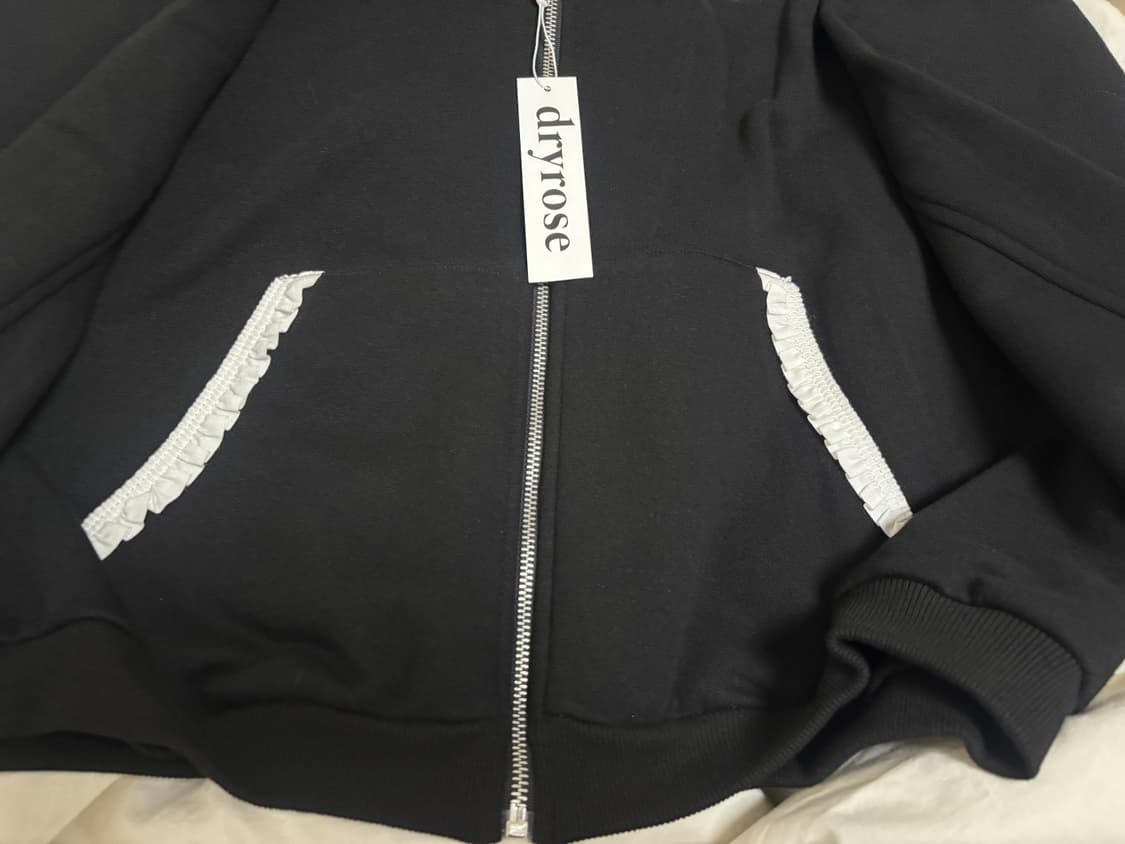 (새상품)드라이로즈 빅리본 후드집업 블랙 쓰리타임즈 더티스 상품이미지5