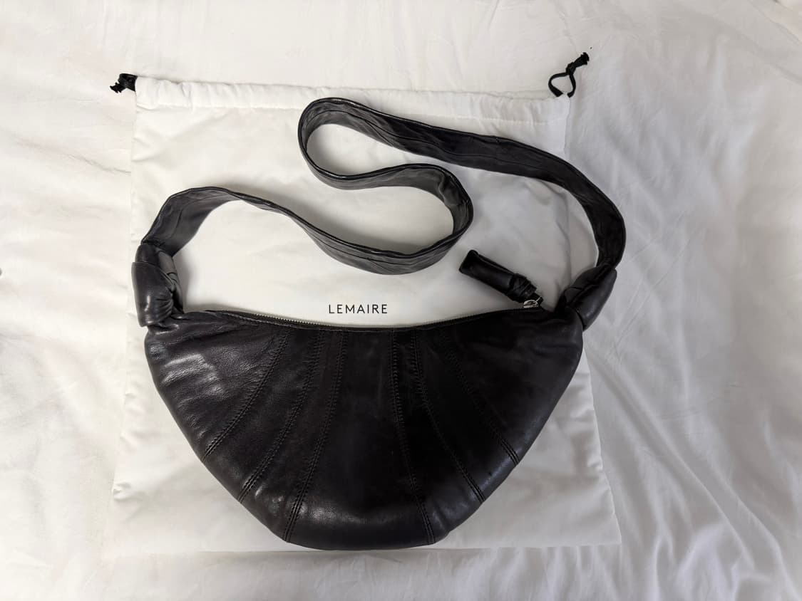 르메르 범백 램스킨 스몰 다크브라운 상품이미지1