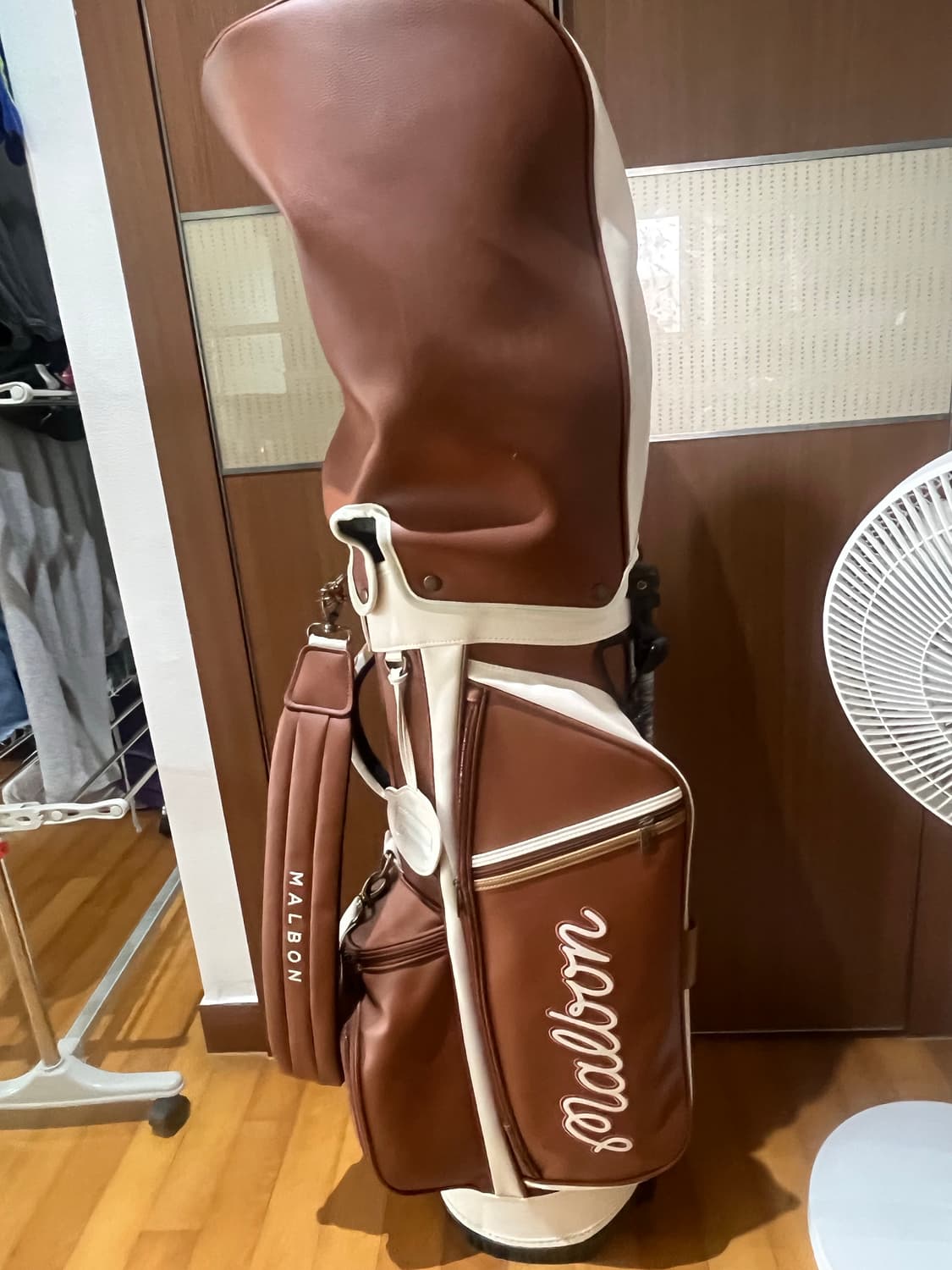 말본 골프 M 버킷 클래식 스탠드백 상품이미지1