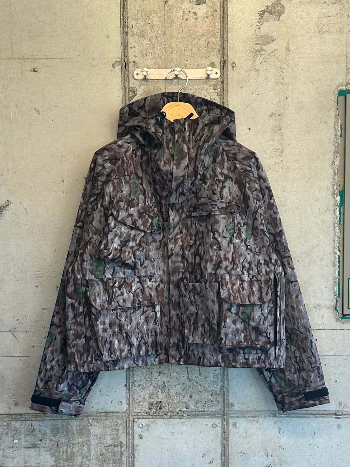 South2 West8 River Trek Jacket 상품이미지1