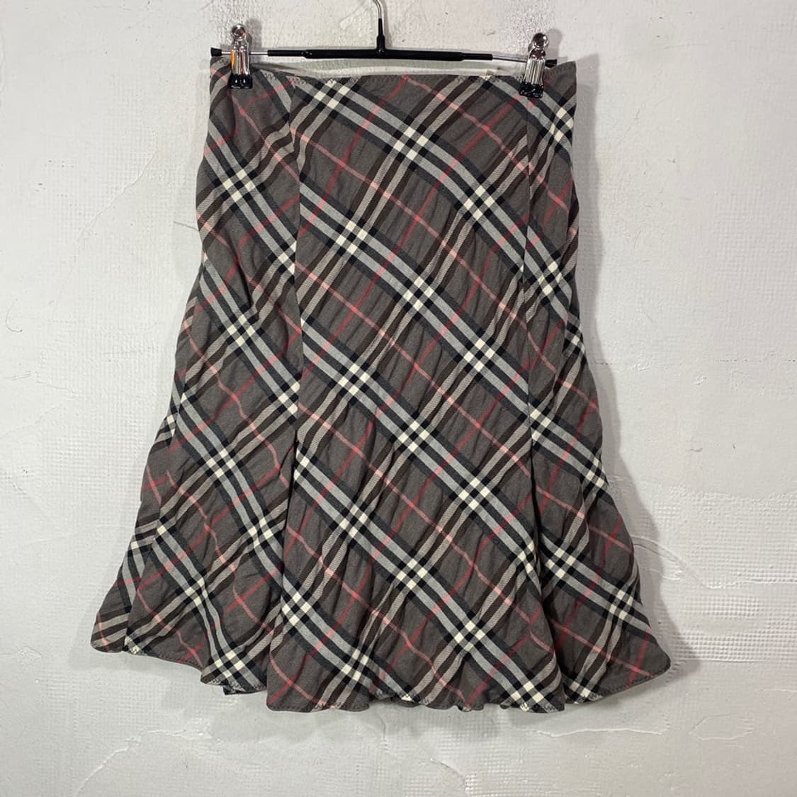 버버리 노바체크 발레코어 스커트 상품이미지3