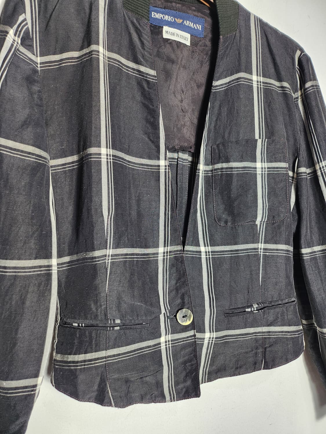 엠포리오 아르마니 체크 패턴 노카라 자켓 상품이미지3