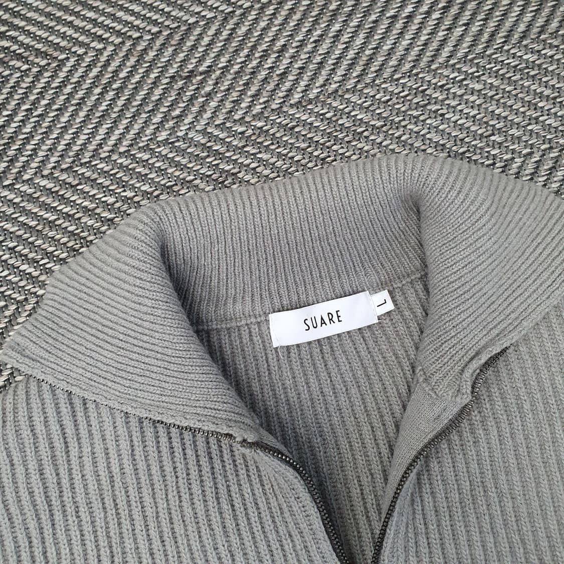 수아레 하이넥 니트 가디건 남자105 상품이미지2