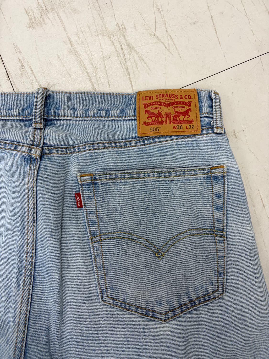 a215) 36 리바이스 505 연청 상품이미지5