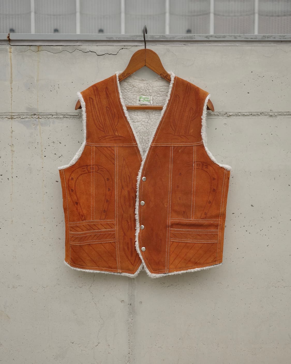 70‘s 핸드 번 드로잉 웨스턴 스웨이드 쉐르파 베스트 상품이미지1