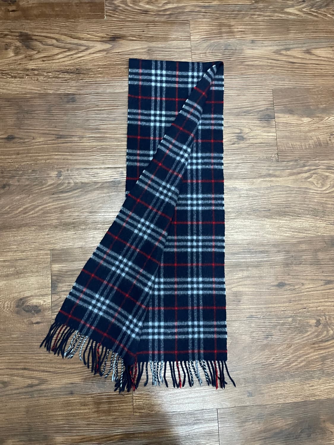 버버리 램스울 노바체크 쁘띠 머플러 목도리 네이비 상품이미지5