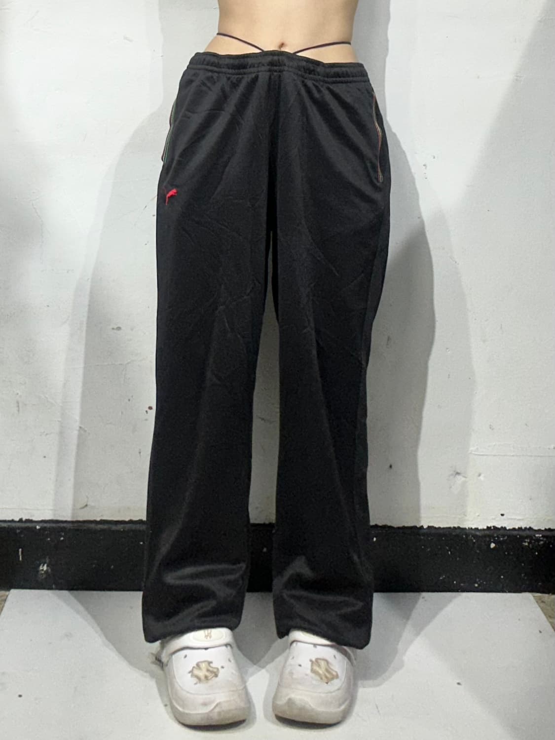 푸마 블랙 페라리 콜라보 와이드 트레이닝 팬츠 추리닝 바지 L 상품이미지2