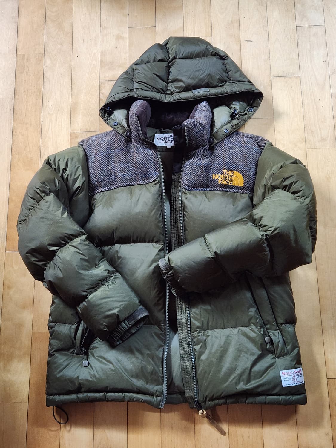 노스페이스X해리스트위드 눕시 L 팝니다. 상품이미지2