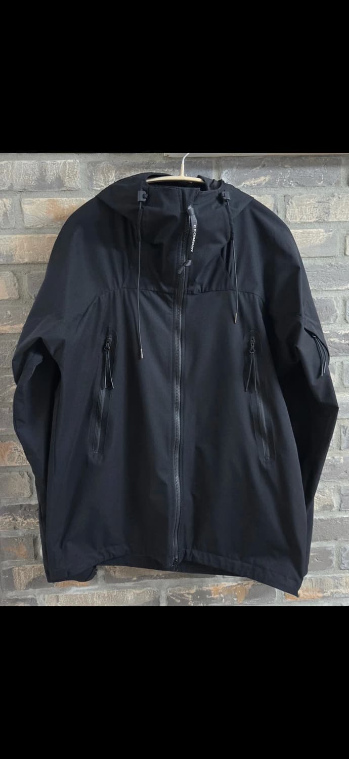 C.P. Company PRO-TEK 블랙 바람막이 (48) 상품이미지1