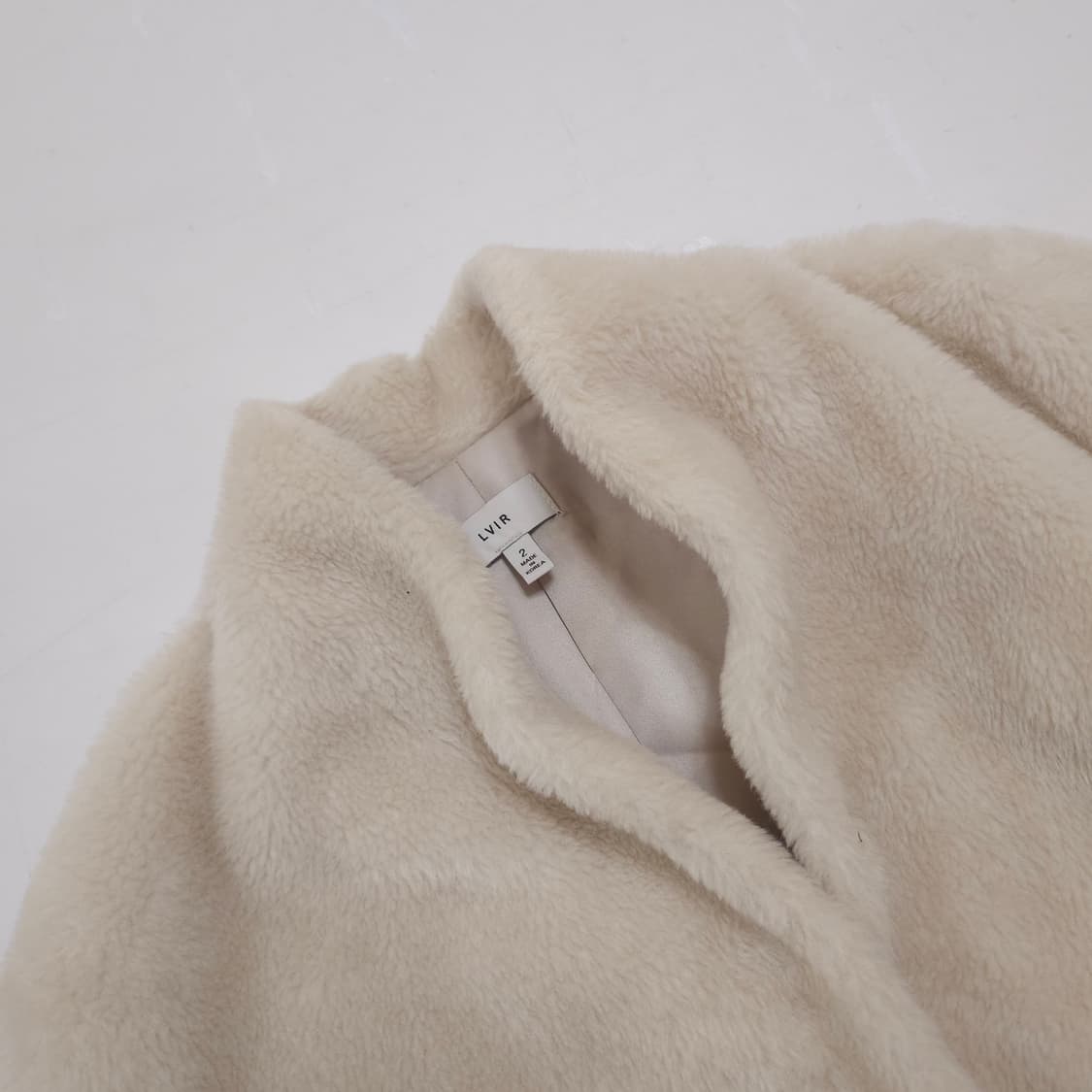 LVIR 르비에르 셔링 카라리스 하프 자켓 상품이미지3