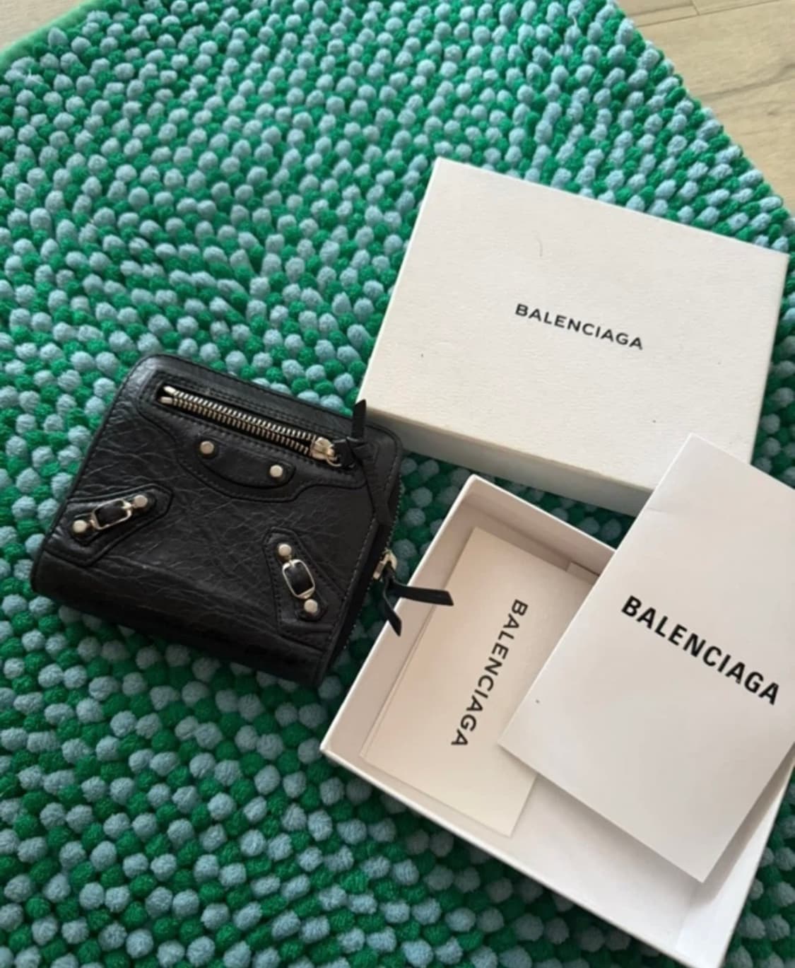 발렌시아가 블랙 모터 반지갑 상품이미지1