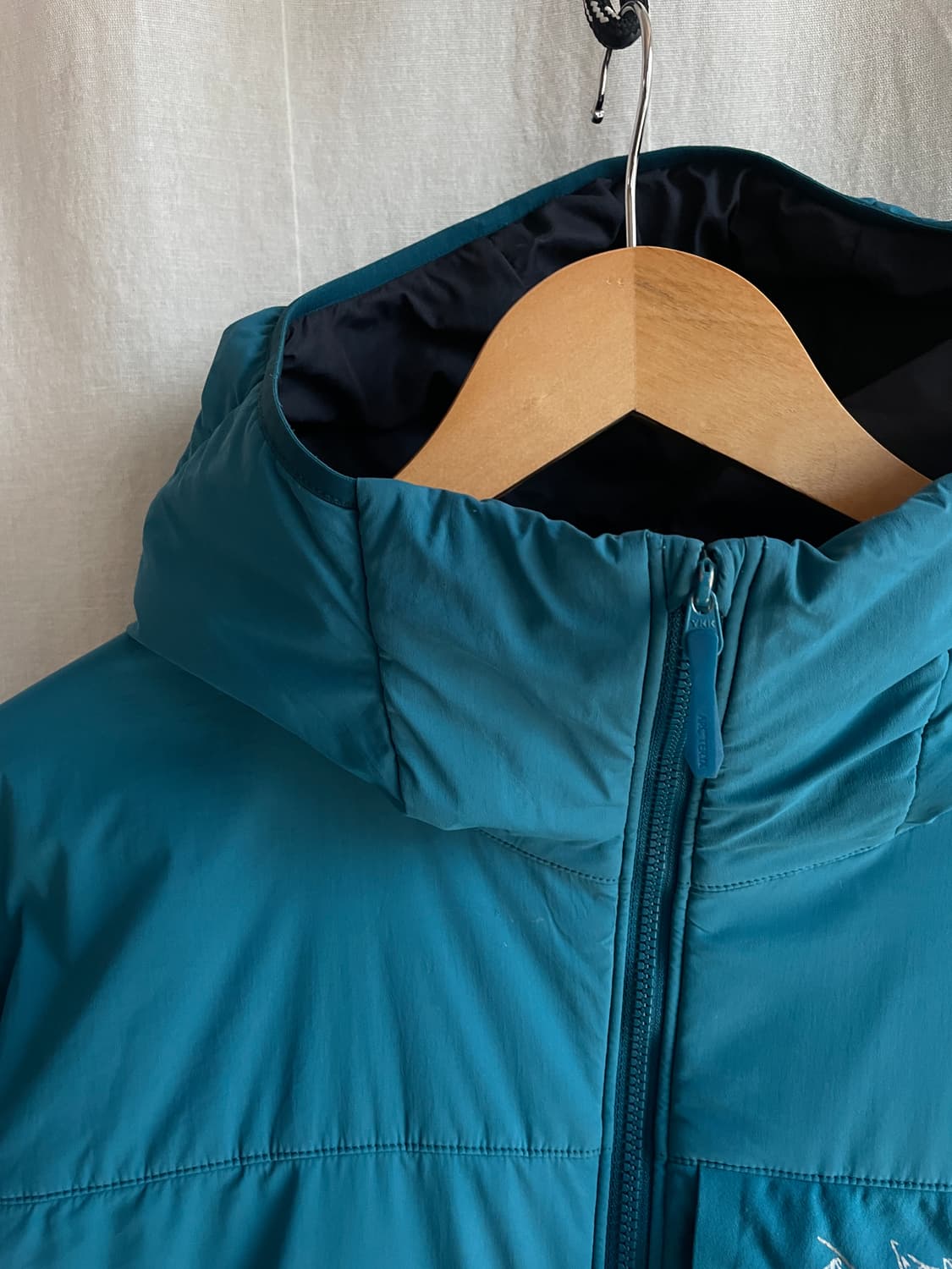 아크테릭스 프로톤 LT 후디 상품이미지2