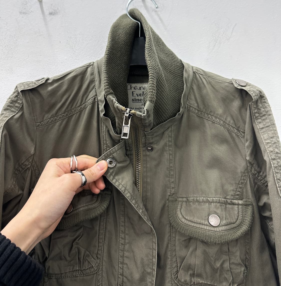 Bondage strap detail khaki high neck jac 상품이미지9