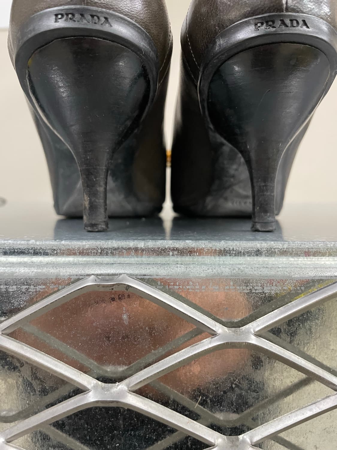 프라다 레더 펌프스 35 (gr-4682) 상품이미지9