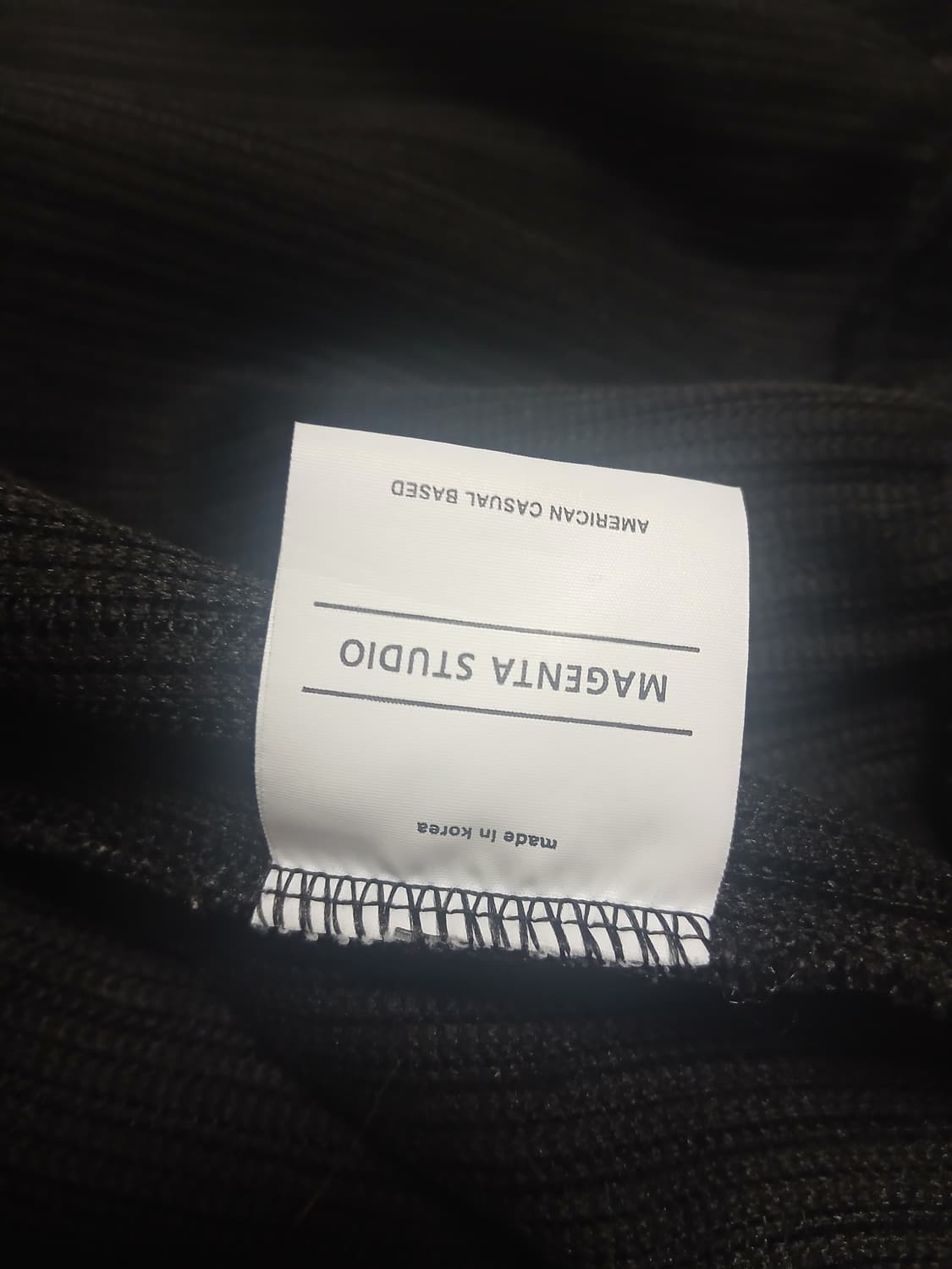 [마젠타 스튜디오]블랙 골지 니트 후드 집업 판매 상품이미지4