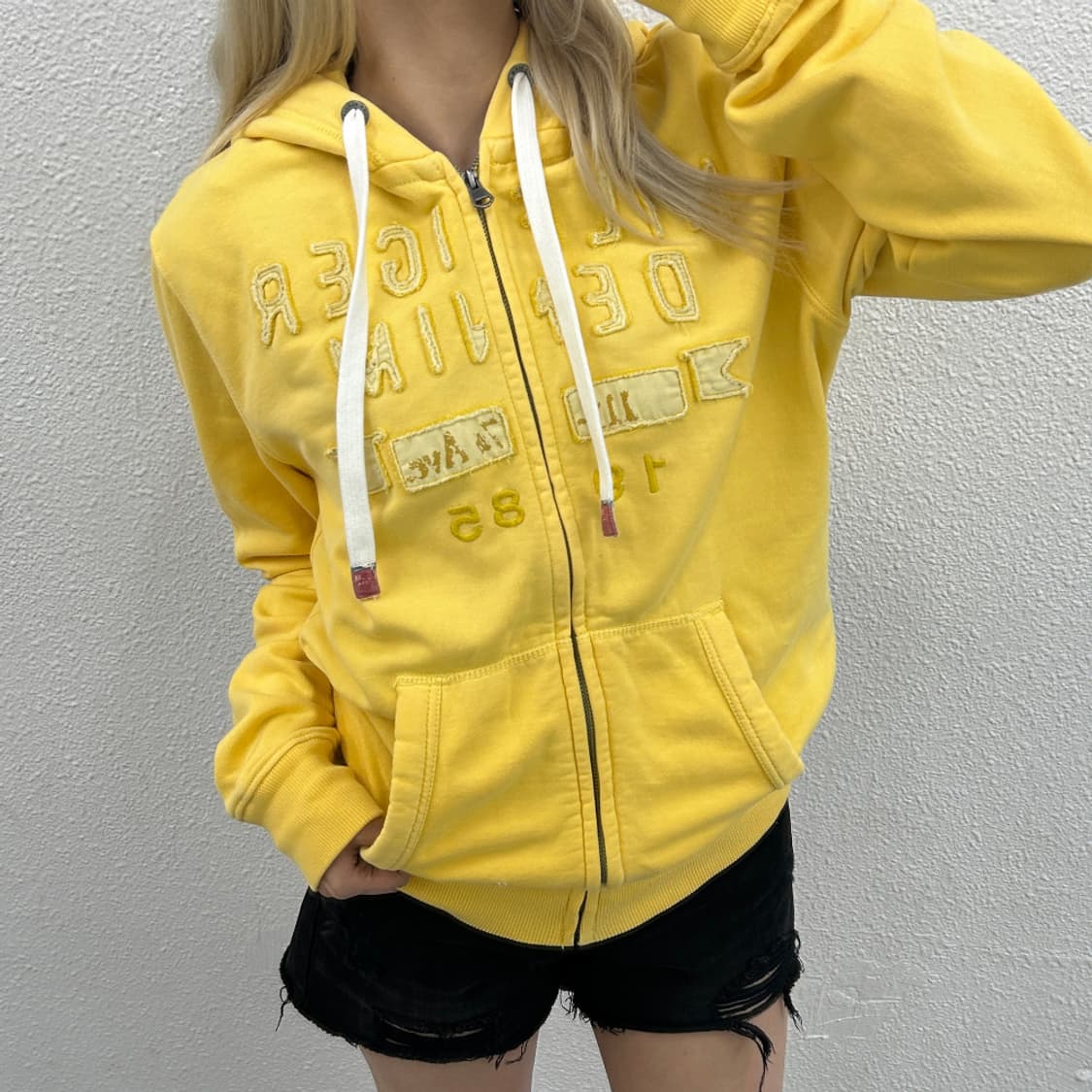 타미힐피거 센터 패치로고 레몬 후드집업 M 상품이미지1