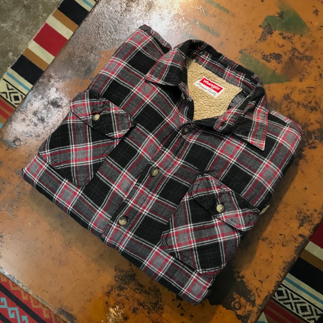 랭글러 블렉 레드 체크 셰르파 자켓 남성 110  상품이미지1