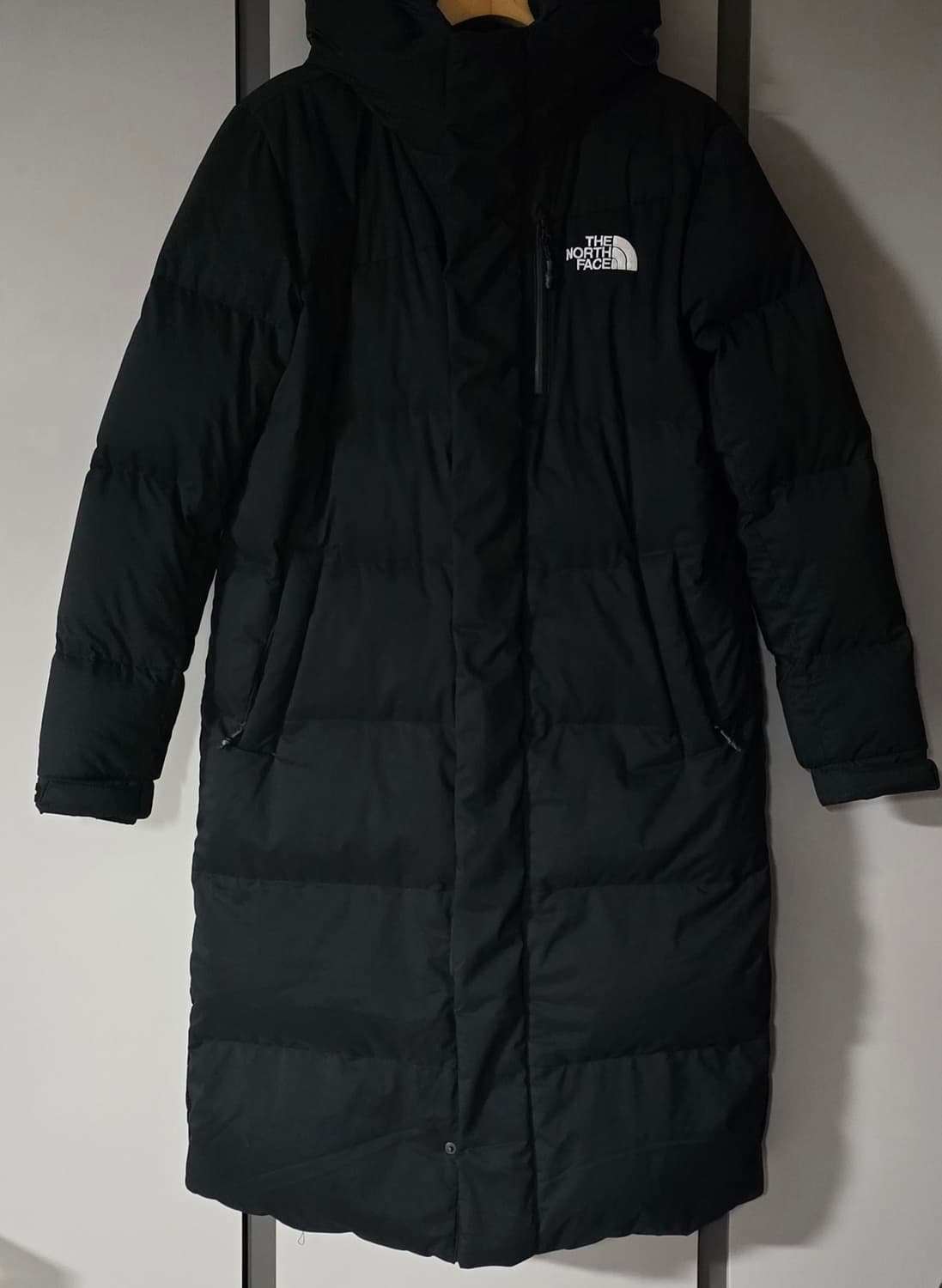노스페이스 여성 익스플로링 구스다운 롱패딩.  싸이즈 90 상품이미지1
