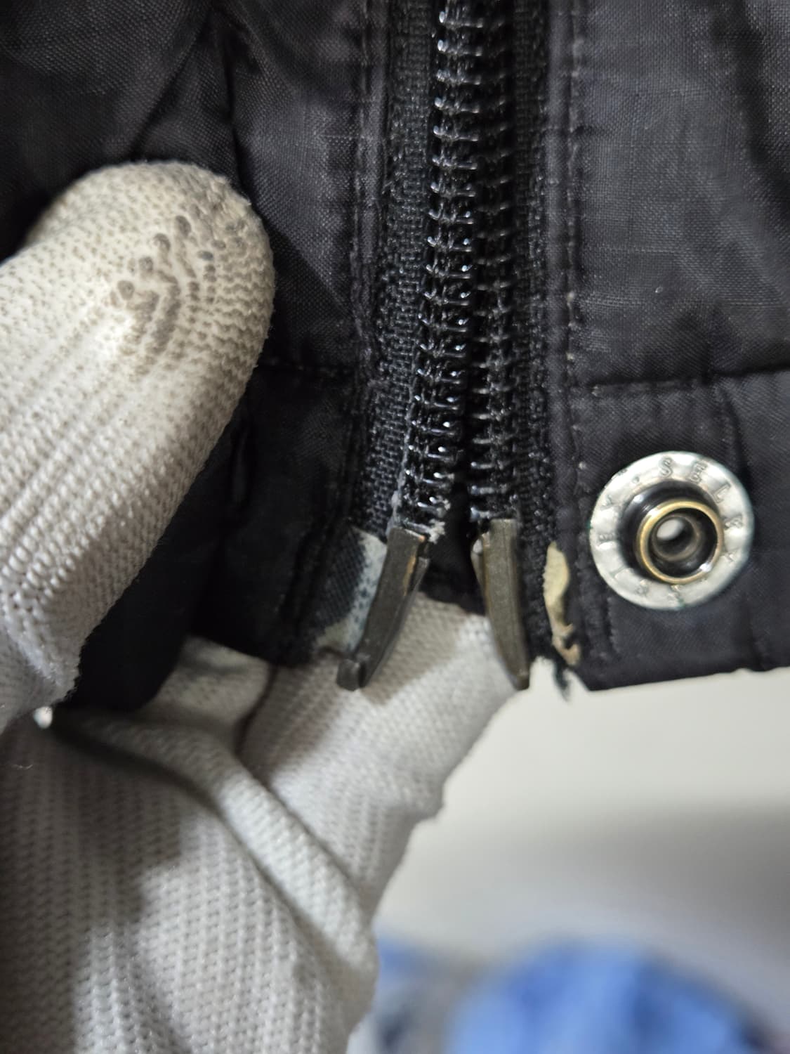 노스페이스 1211-6 써밋 700 푸퍼 블랙 패딩 여성 95 상품이미지8