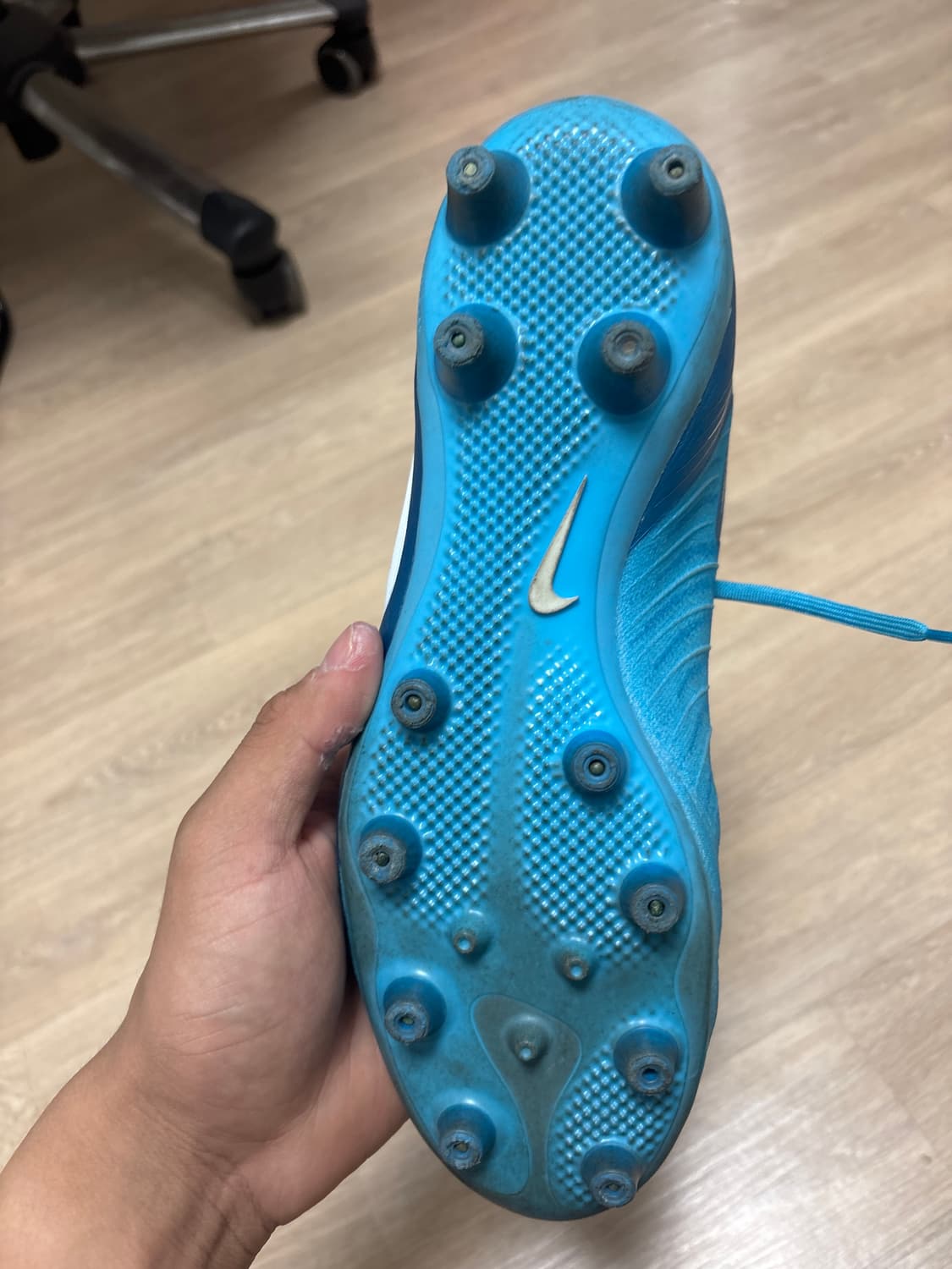 나이키 팬텀 프로 AG 상품이미지1