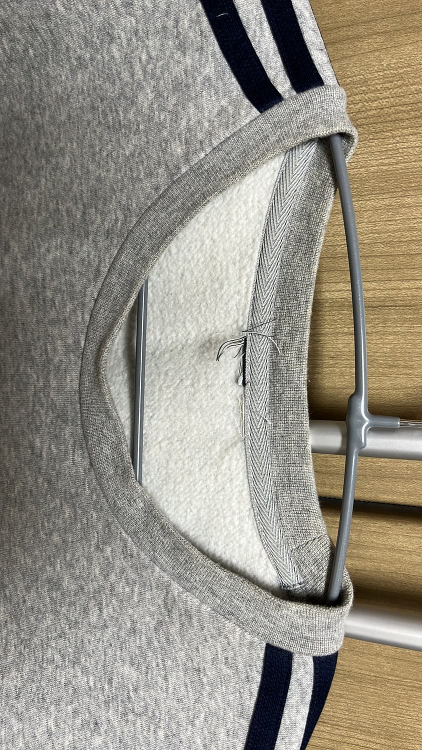 아디다스 맨투맨 상품이미지3