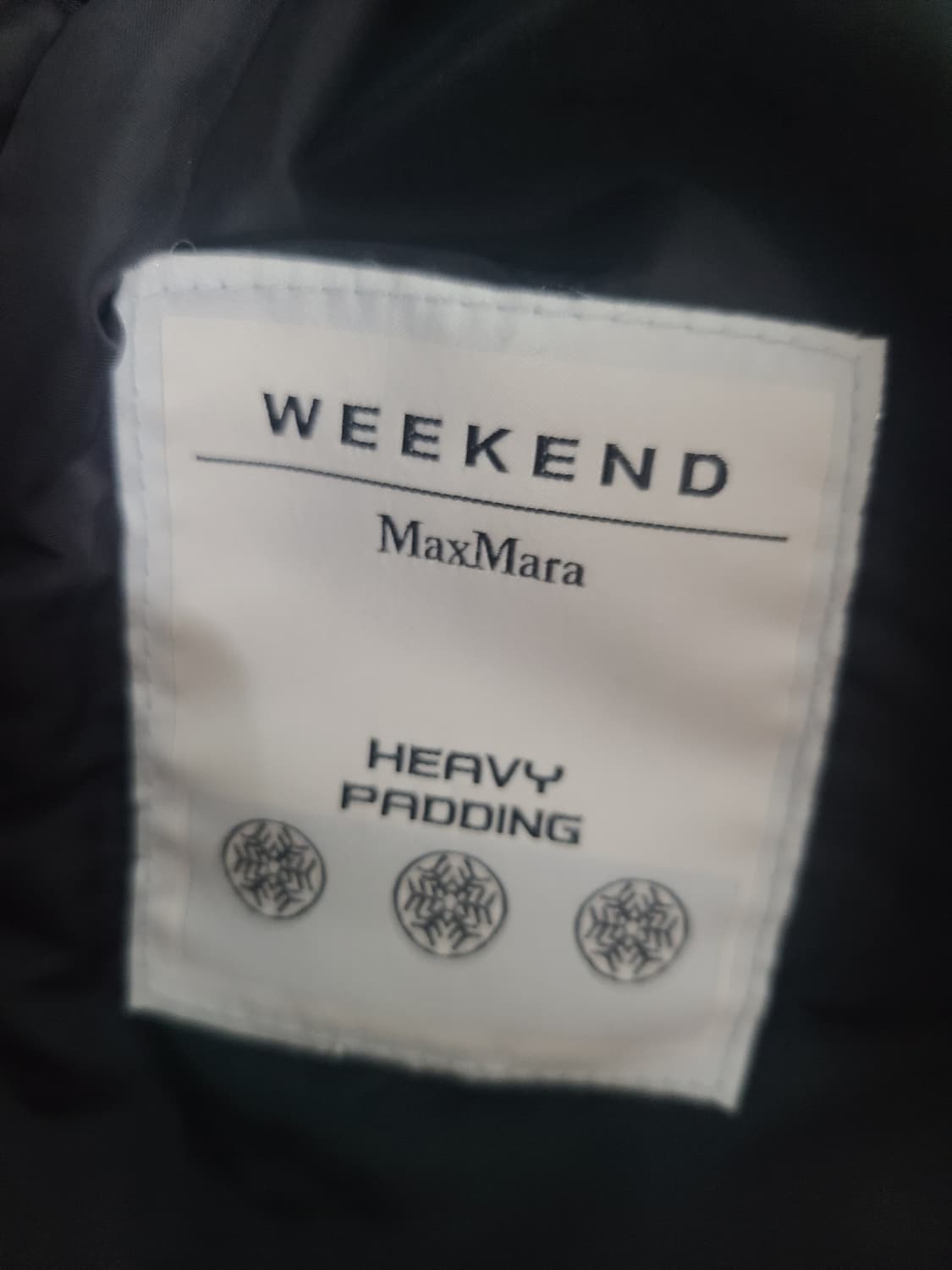 막스마라 Weekend black 퍼 패딩 상품이미지3